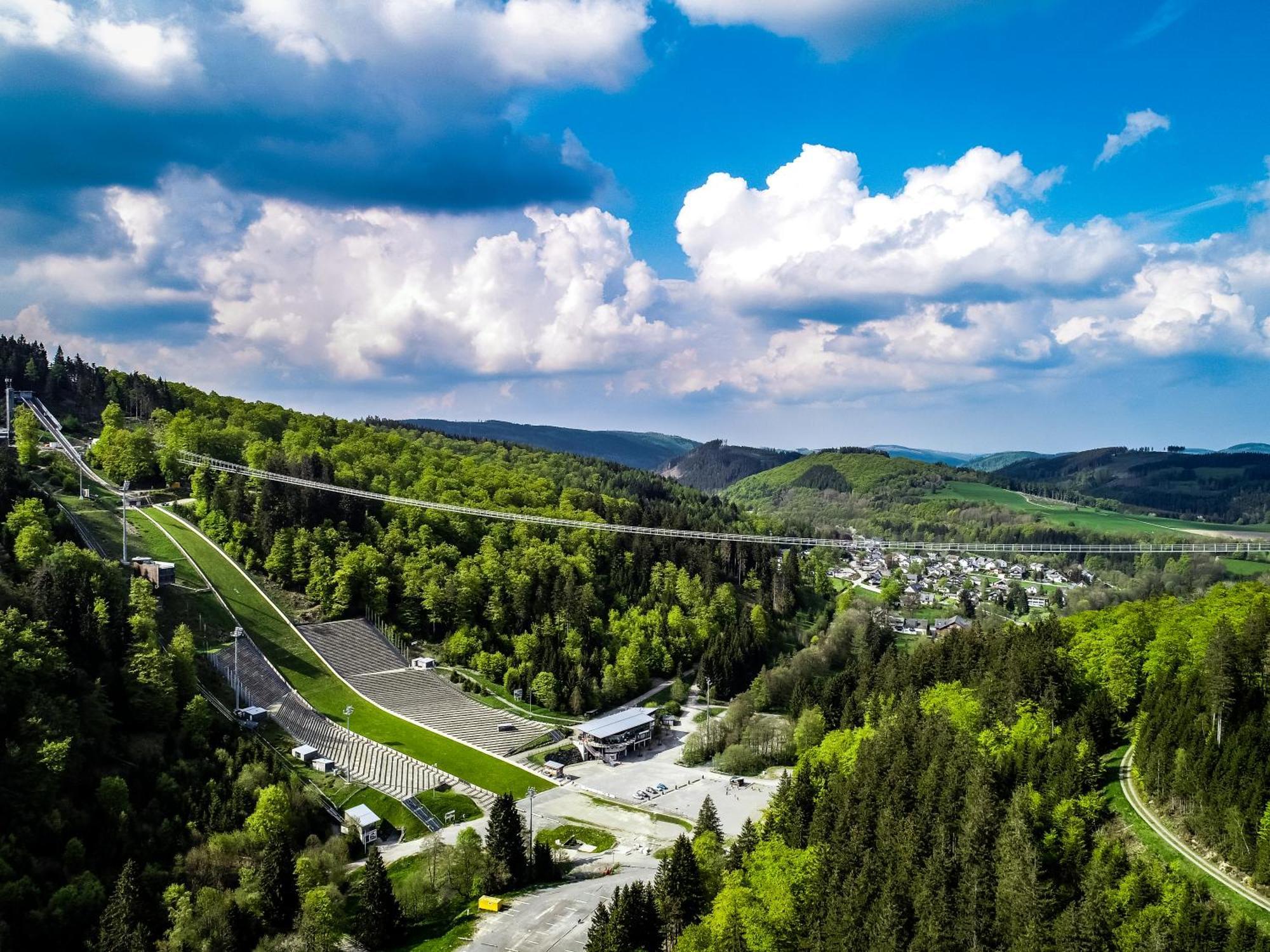 וילינגן Sauerland Stern Hotel מראה חיצוני תמונה